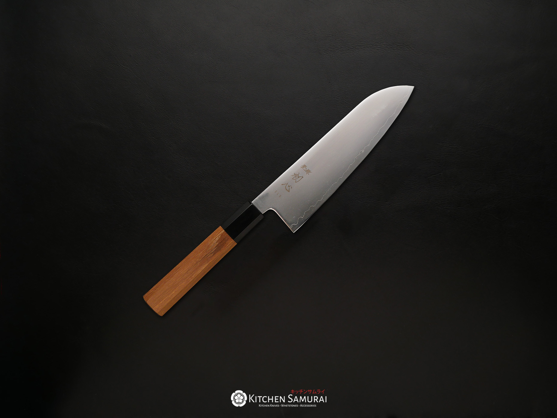 Hatsukokoro_Hikari_SLD_Santoku_170mm_with_Teak_handle2