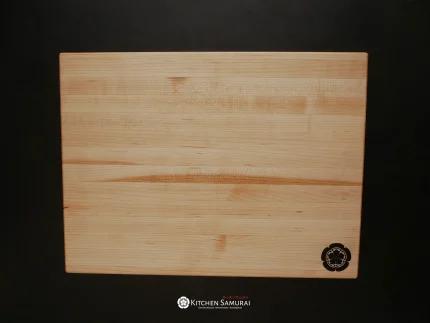 Maple Edge Grain Cutting Board (400x300x35mm)