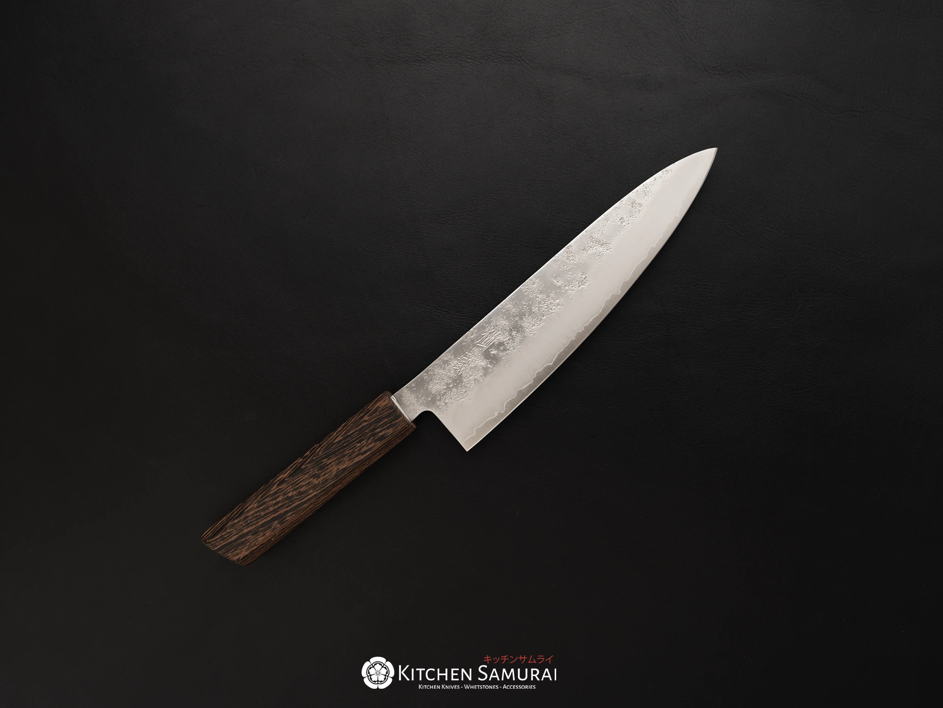 Suncraft_Ginsan_Nashiji_Gyuto_210mm
